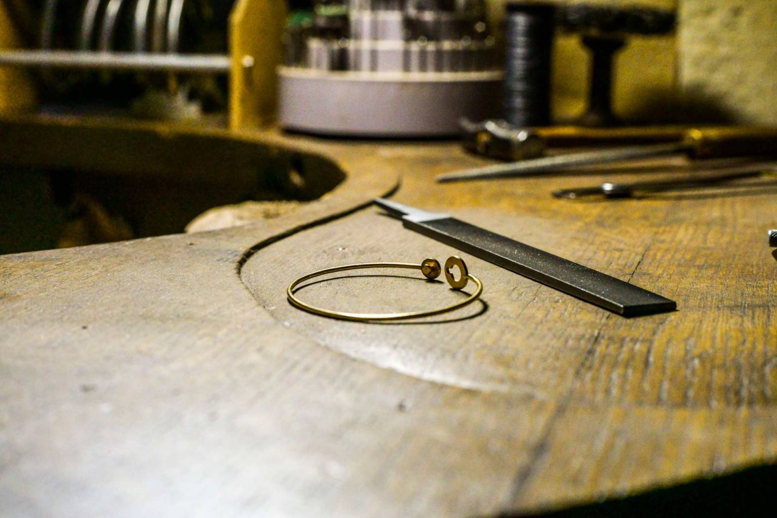 Atelier de réparation de bijoux en OR 18 carats à Bordeaux